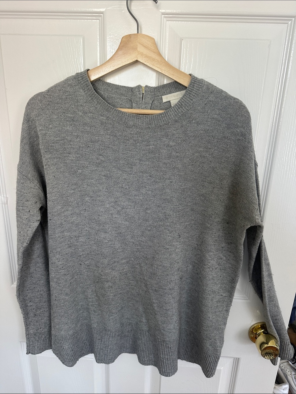 H&M Gray Crew Neck Sweater